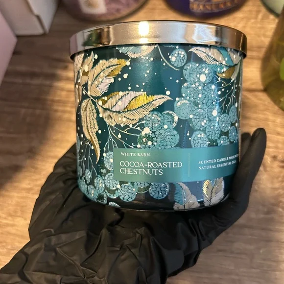 Bath & Body Works 3-Wick Candle - Picture 2 of 11